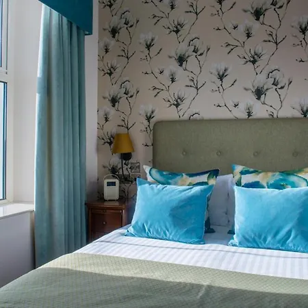 Cove & Otel 4*