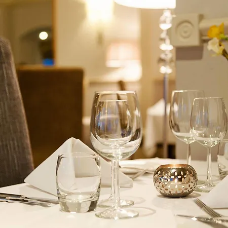 Cove & 4* Mullion