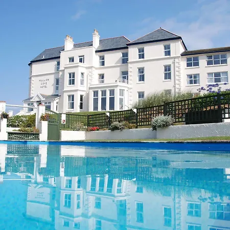Otel Cove & 4*
