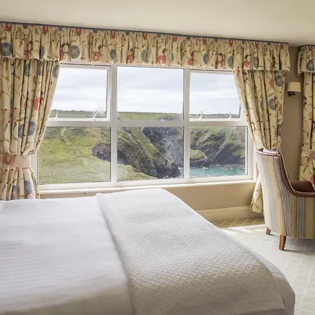 Cove & Otel